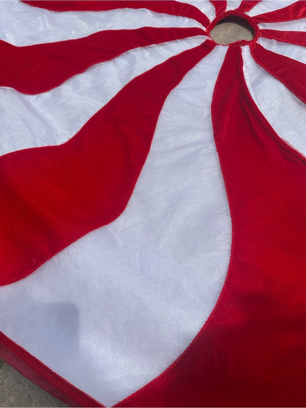 58” Peppermint Twist Indoor Tree Skirt